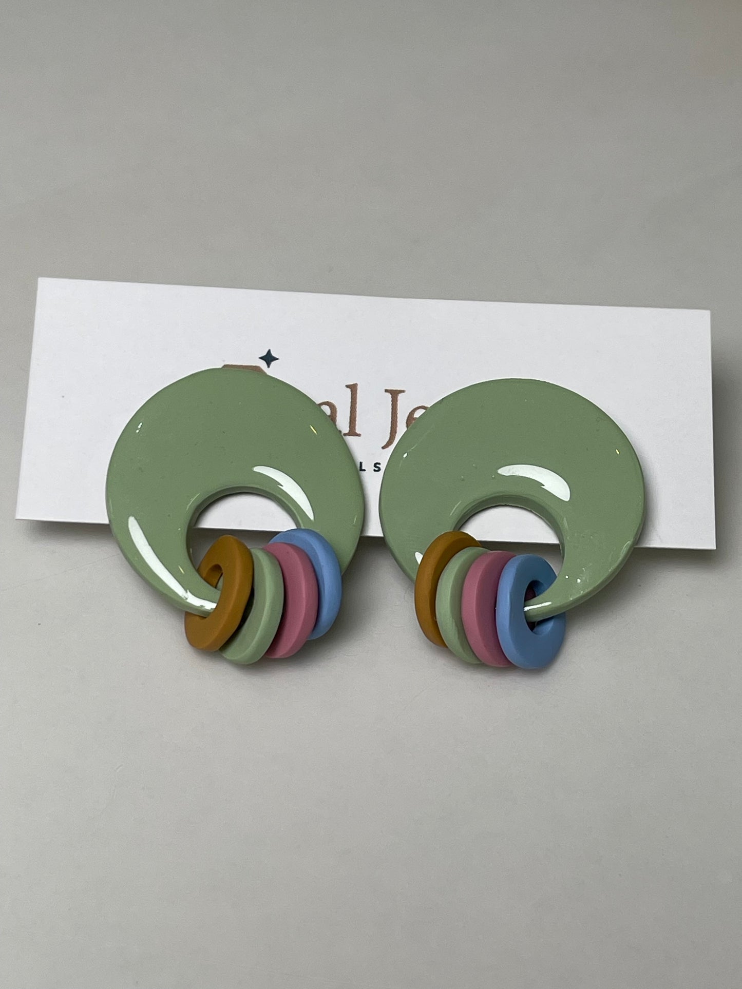 Lexie earring